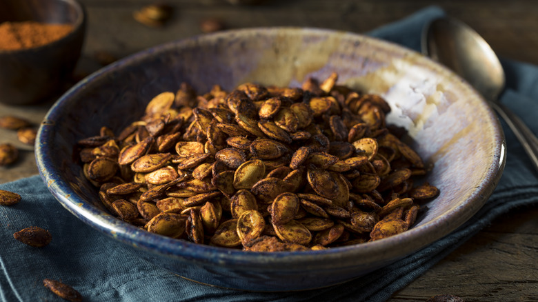 crispy pumpkin seeds