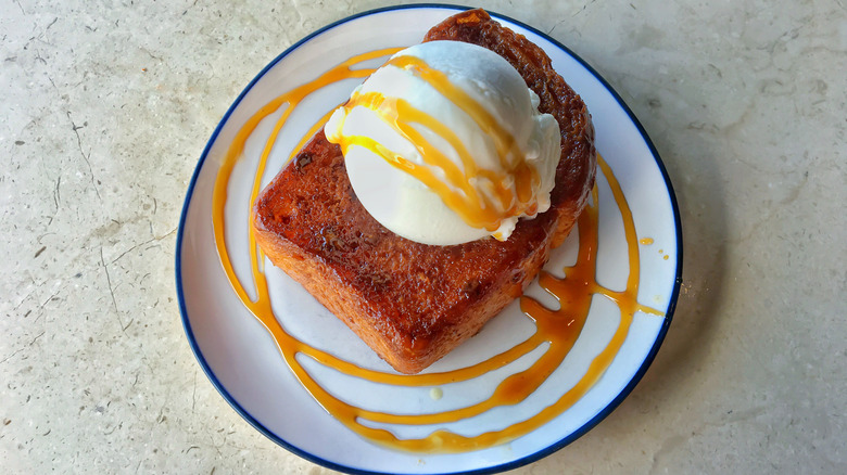 Burnt toast with ice cream