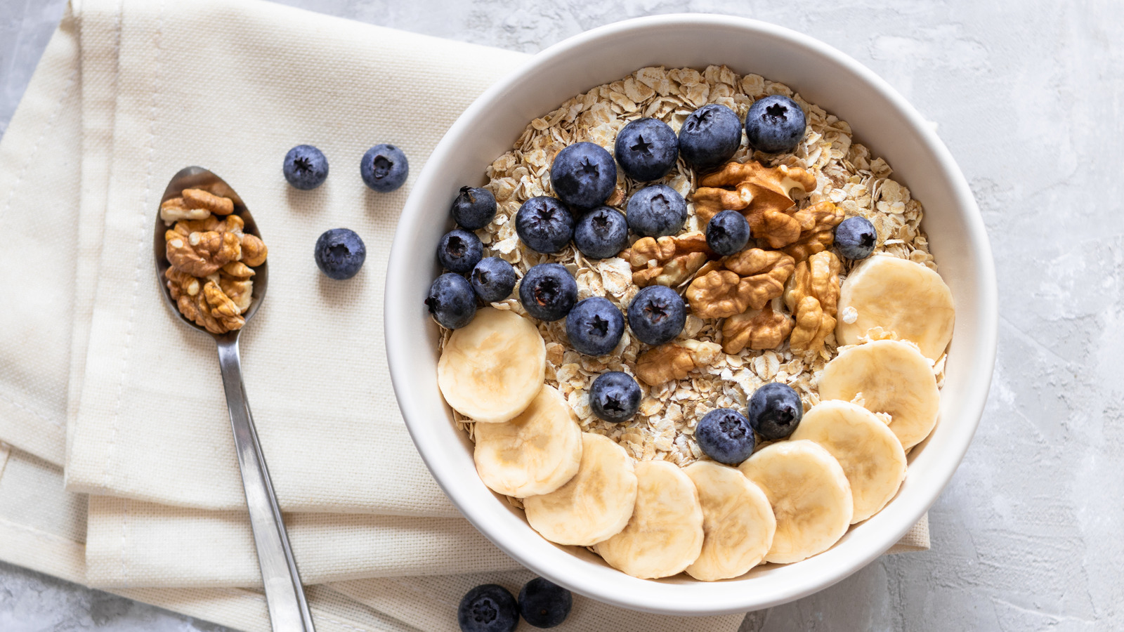 Why You Should Always Toast The Oats For Your Oatmeal