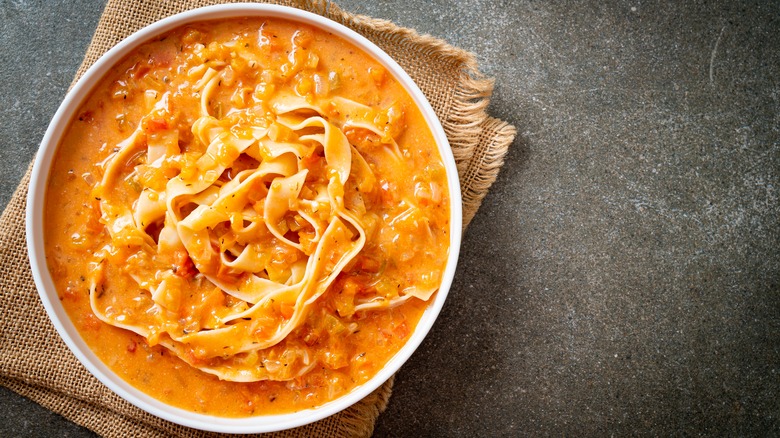 creamy tomato sauce and pasta