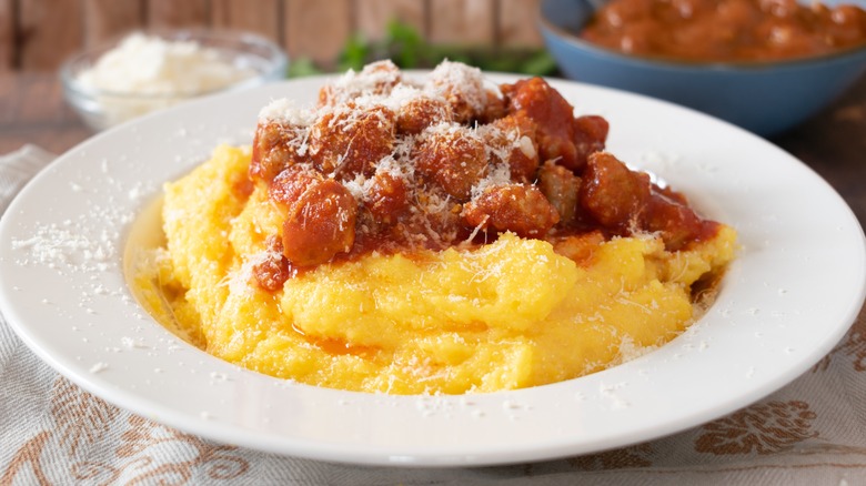 polenta with tomato sauce