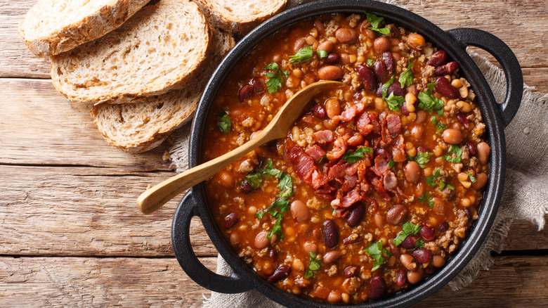 Cowboy stew with bacon