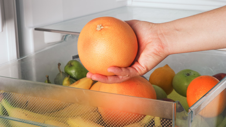 grapefruit in fridge