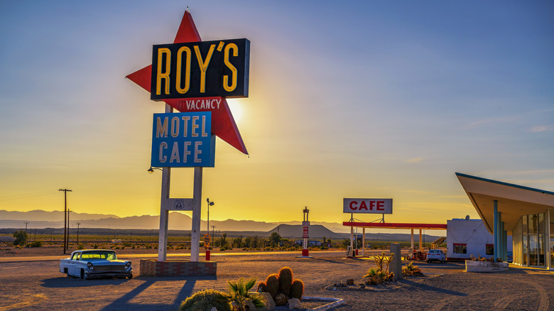 Sign for Roy's Cafe and Motel