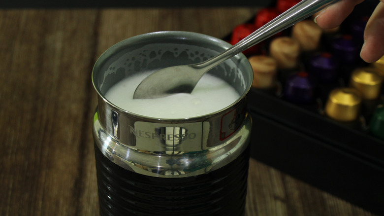 nespresso milk frother 