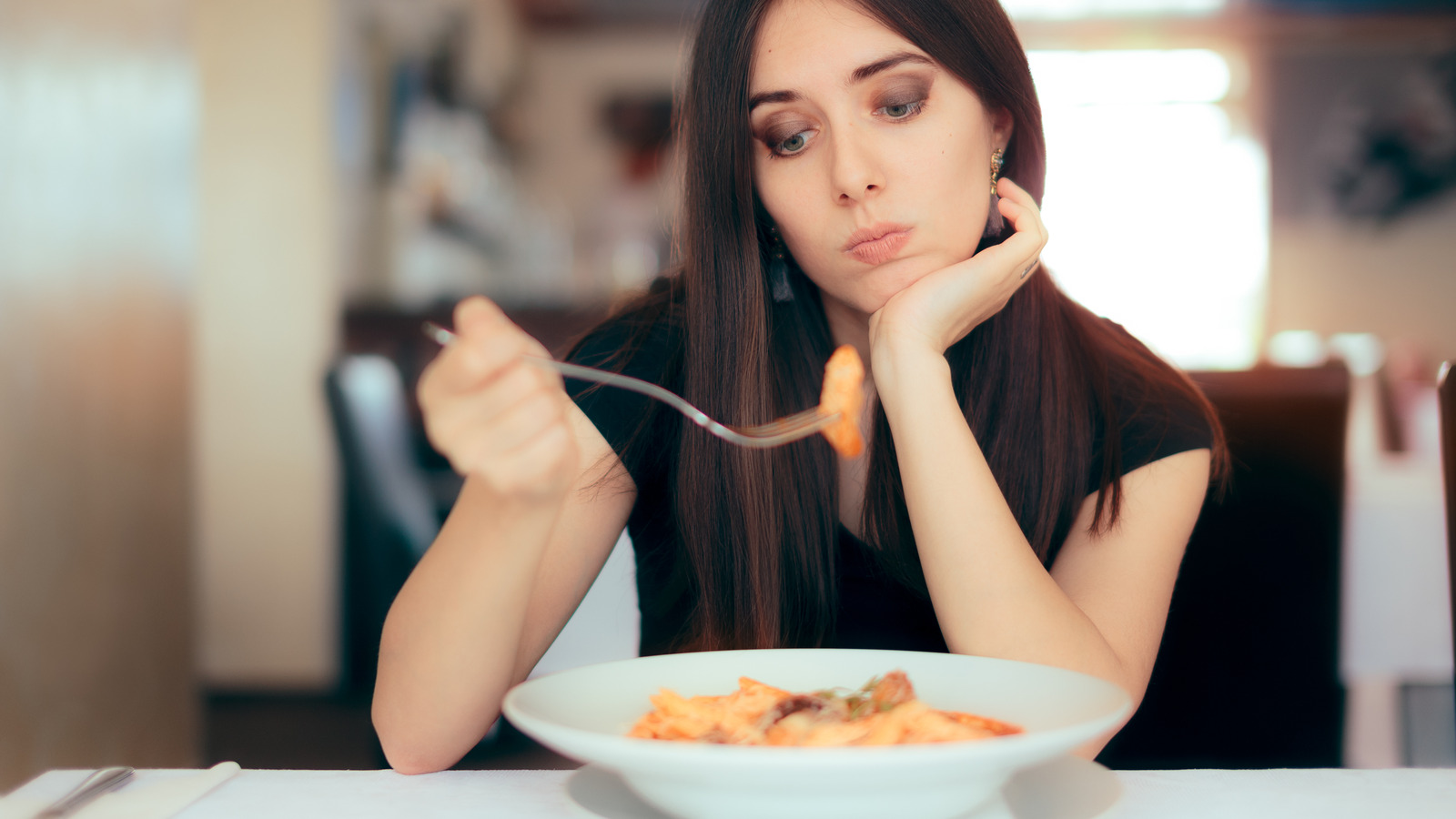 Why You Should Stop Eating Before You Feel Full