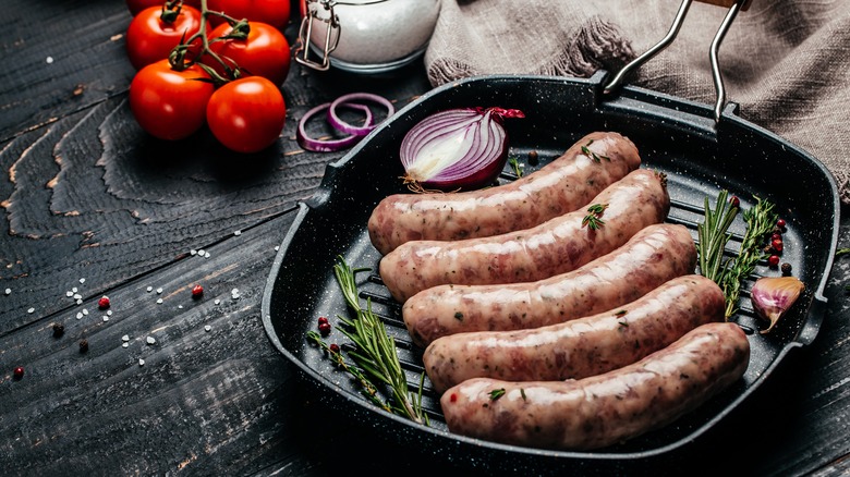 Sausages in pan