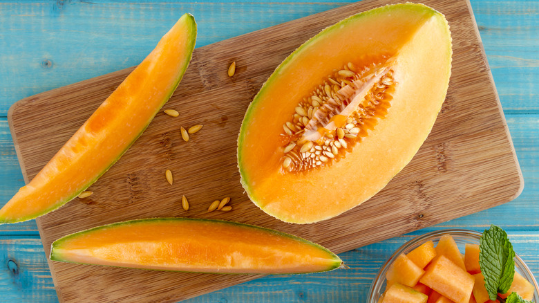 Cantaloupe wedges with seeds 