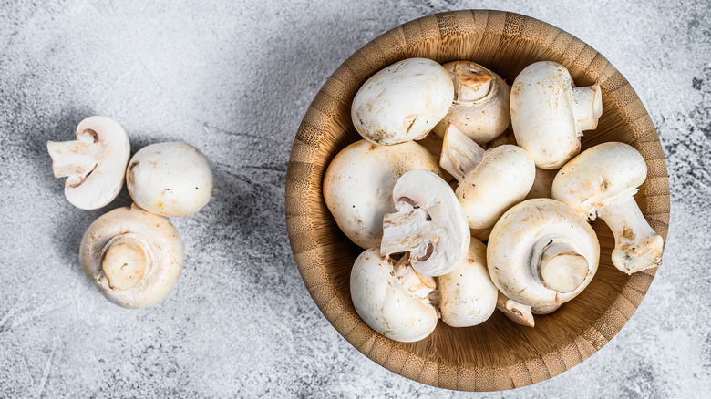 button mushrooms