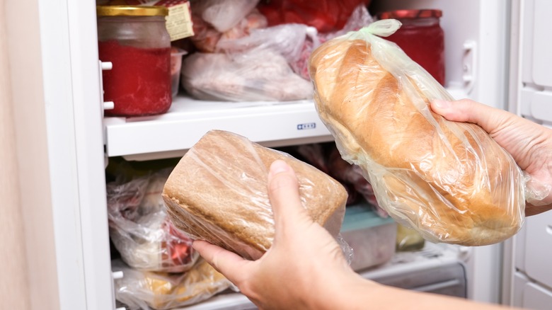 sandwiches in freezer in bags