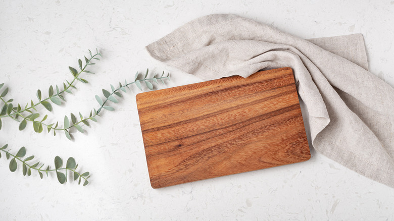 wooden cutting board