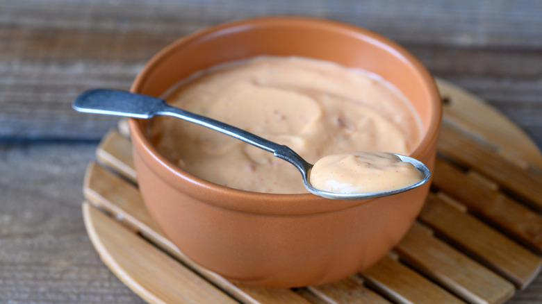 bowl of Thousand Island dressing