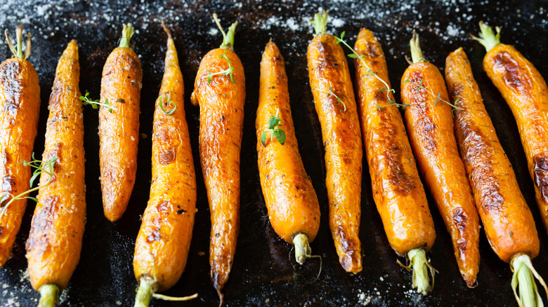 Whole roasted carrots with spices