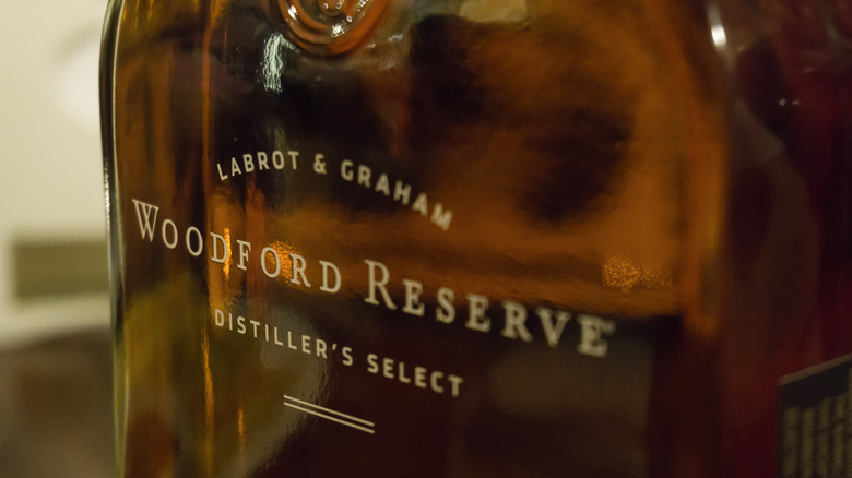 Closeup of a Woodford Reserve Distiller's Select bottle