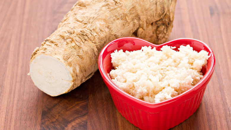 Horseradish root and grated