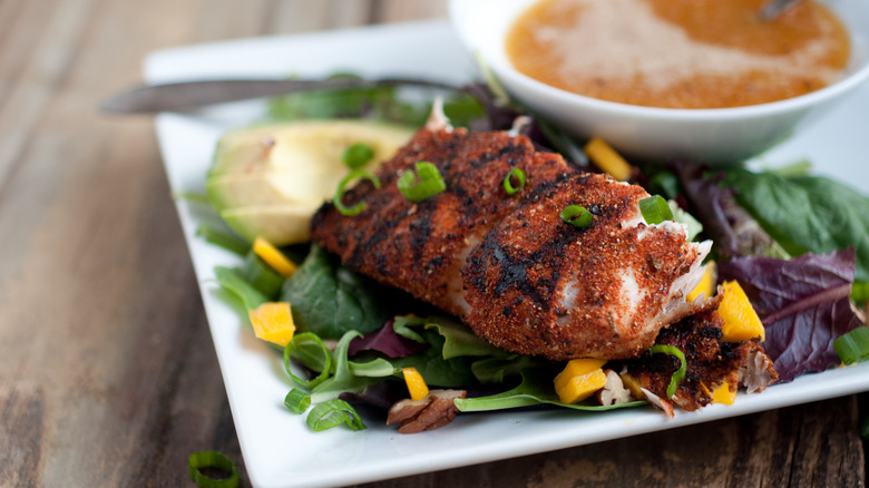 blackened mahi tuna