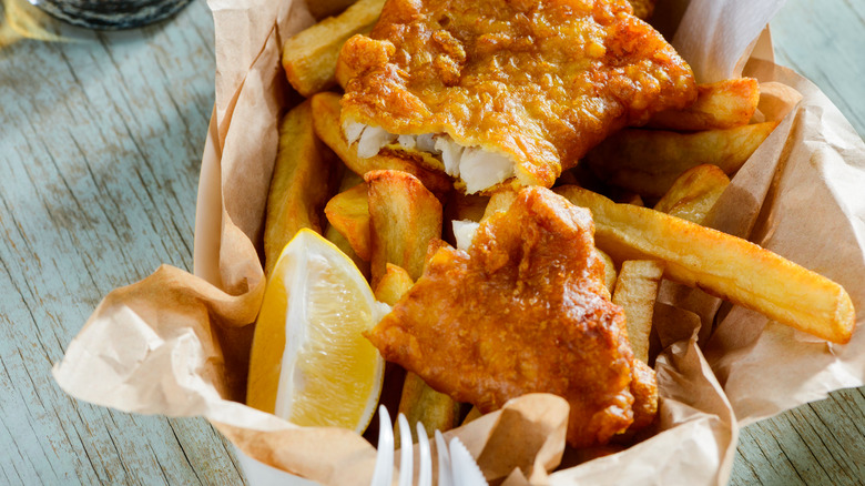 fish and chips basket