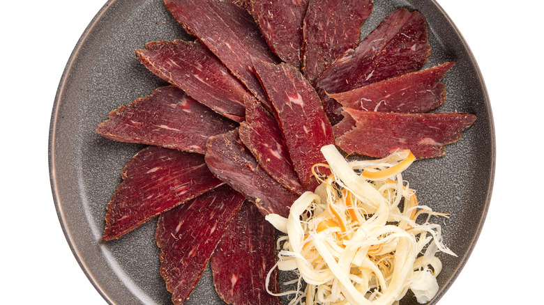 Dried horse meat slices