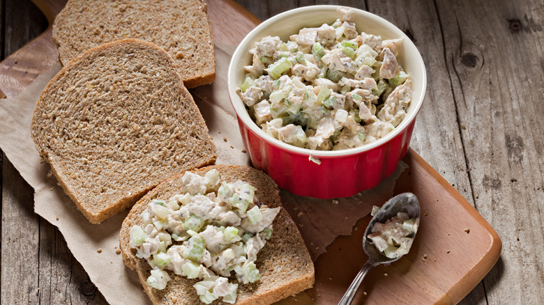 Chicken salad and wheat bread