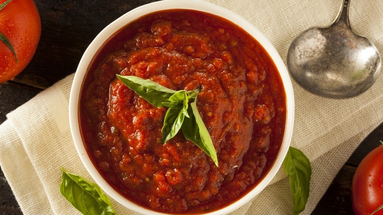 homemade marinara sauce in bowl