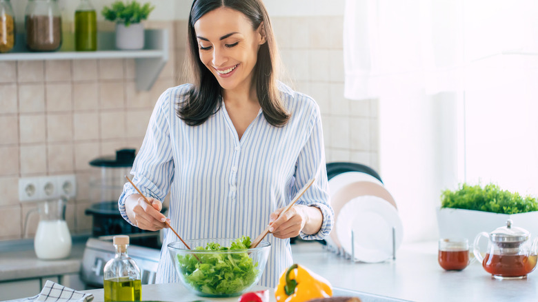 preparing a salad