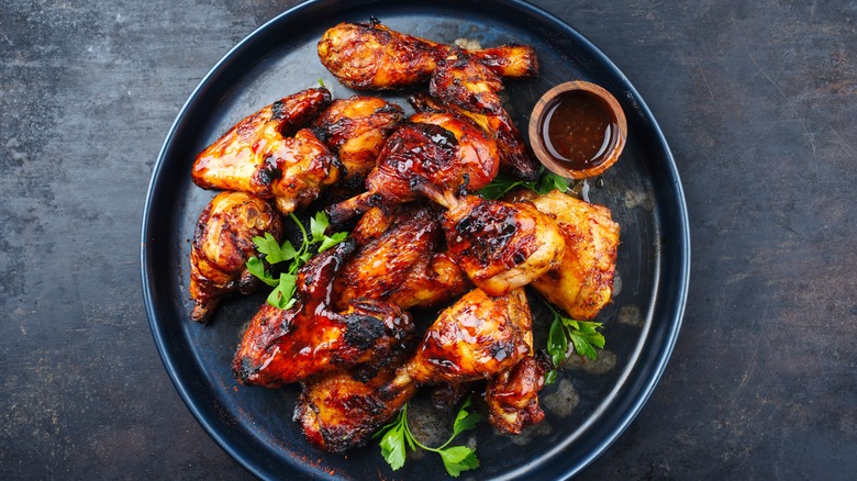 grilled chicken pieces on plate