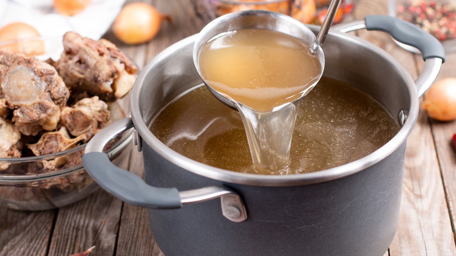 you-can-actually-make-flavorful-bone-broth-in-the-microwave