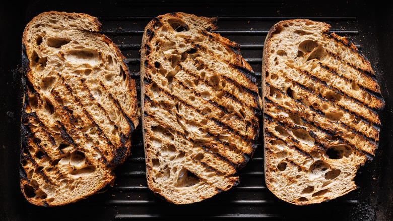 bread on the grill