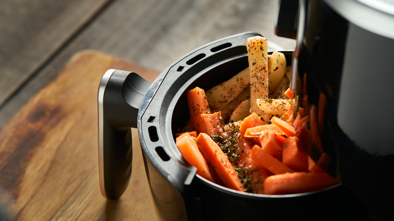 potatoes and carrots in air fryer