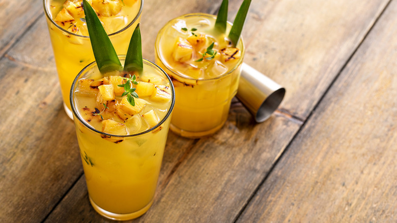 Grilled pineapple margaritas 