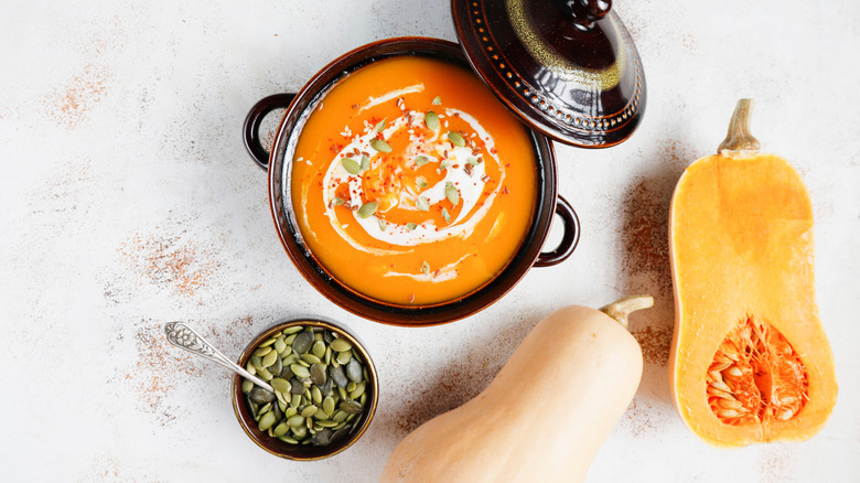 Butternut squash soup and pumpkin seeds