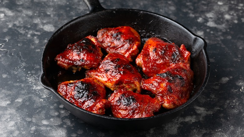 barbecue chicken in skillet