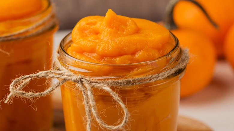 Close-up of a jar of pumpkin puree