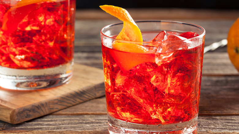 negroni with citrus twist